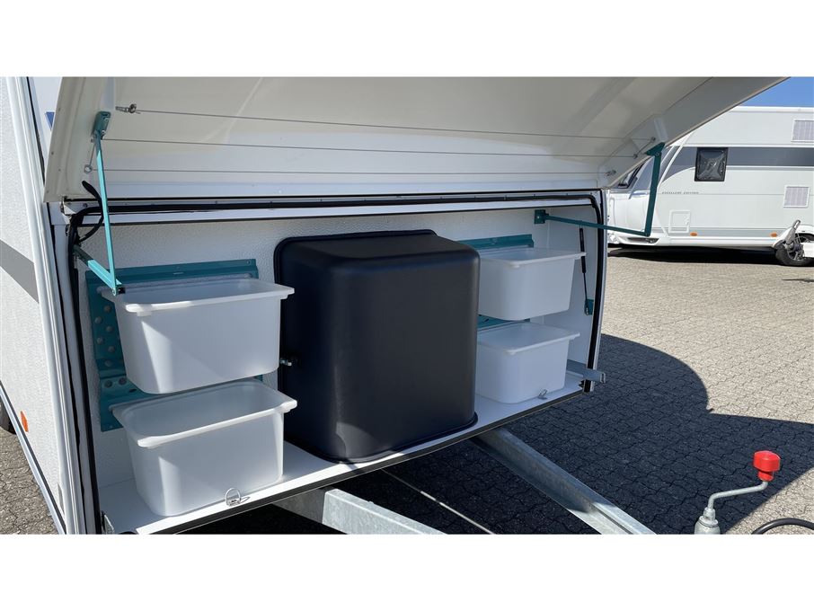 Adria Aviva 400 PS